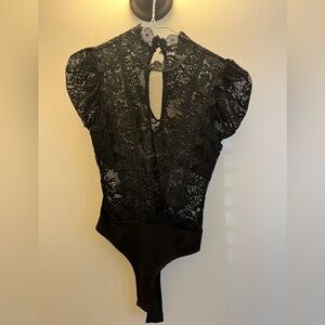 Fashion Nova Black Lace Puff Sleeve Bodysuit